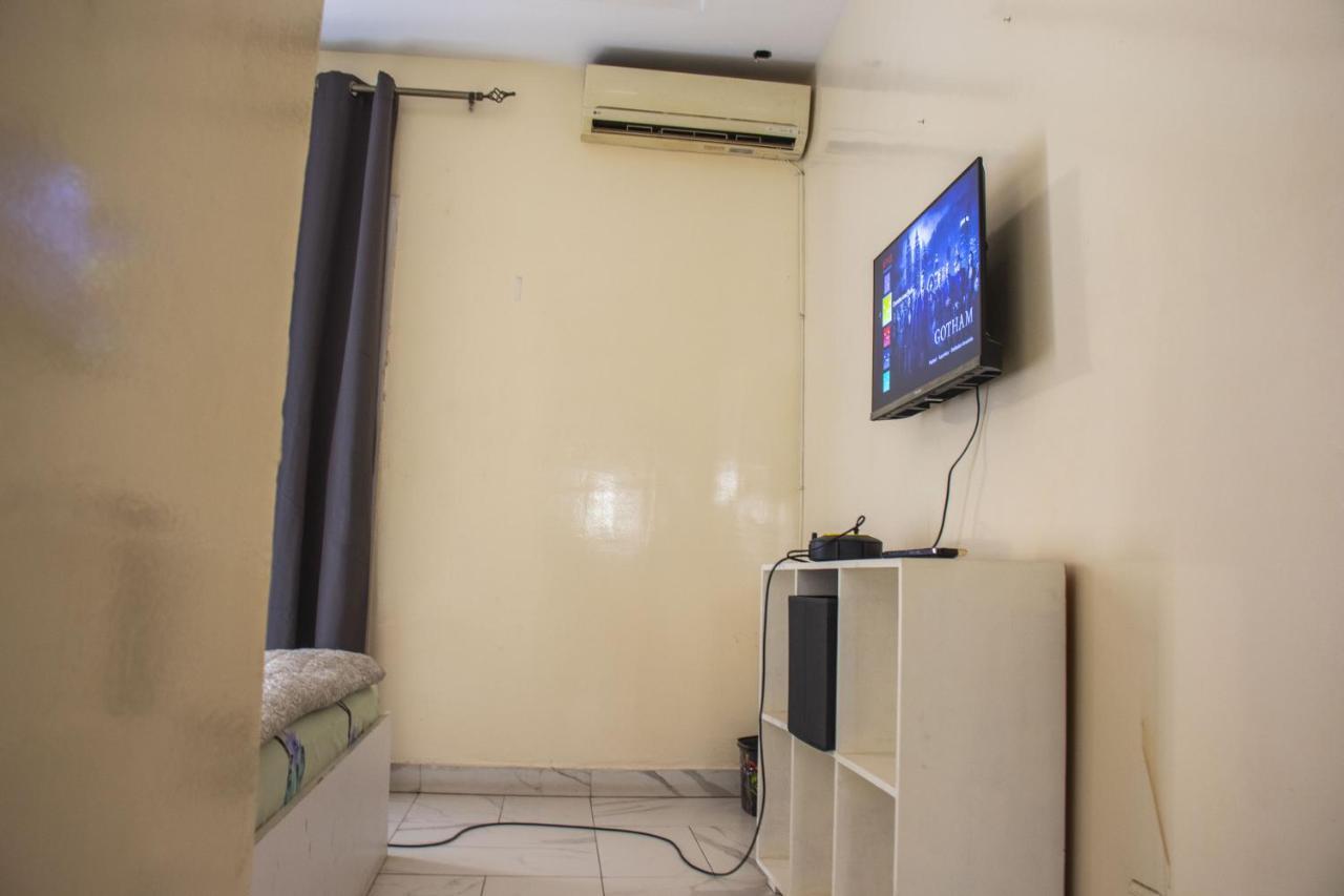 Appartement Dalou Chambre Hote, Cite Mixta à Dakar Extérieur photo