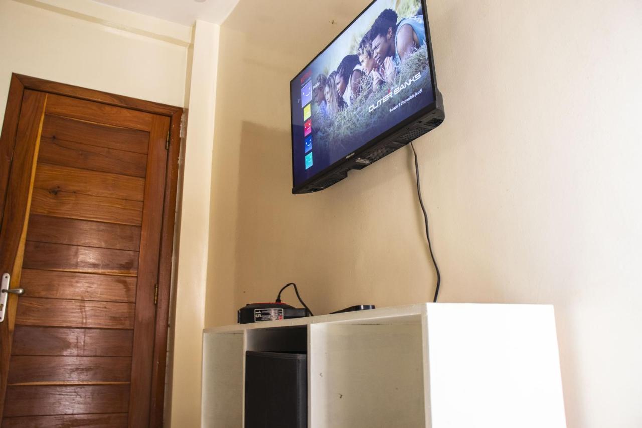 Appartement Dalou Chambre Hote, Cite Mixta à Dakar Extérieur photo